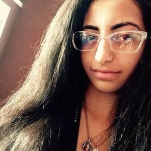 Meet your Posher, Fetimah